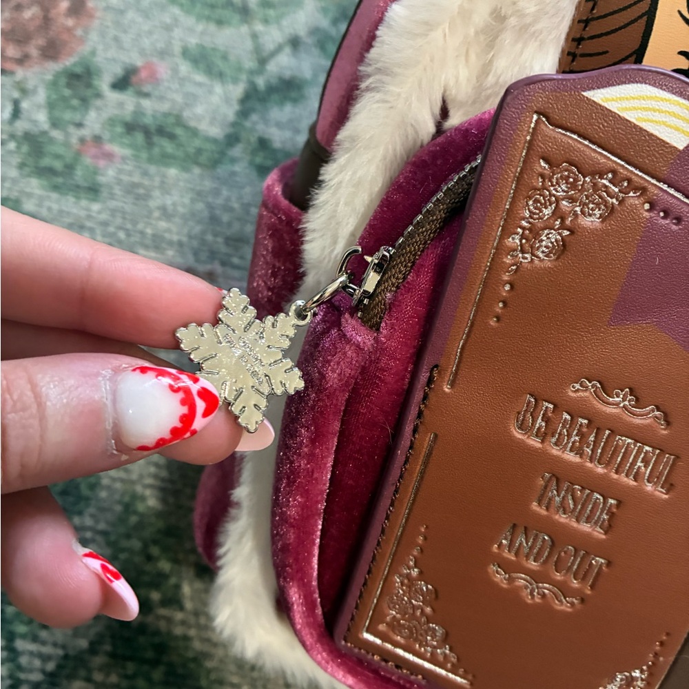 SOLD ♥️ - Picture 4 of 5